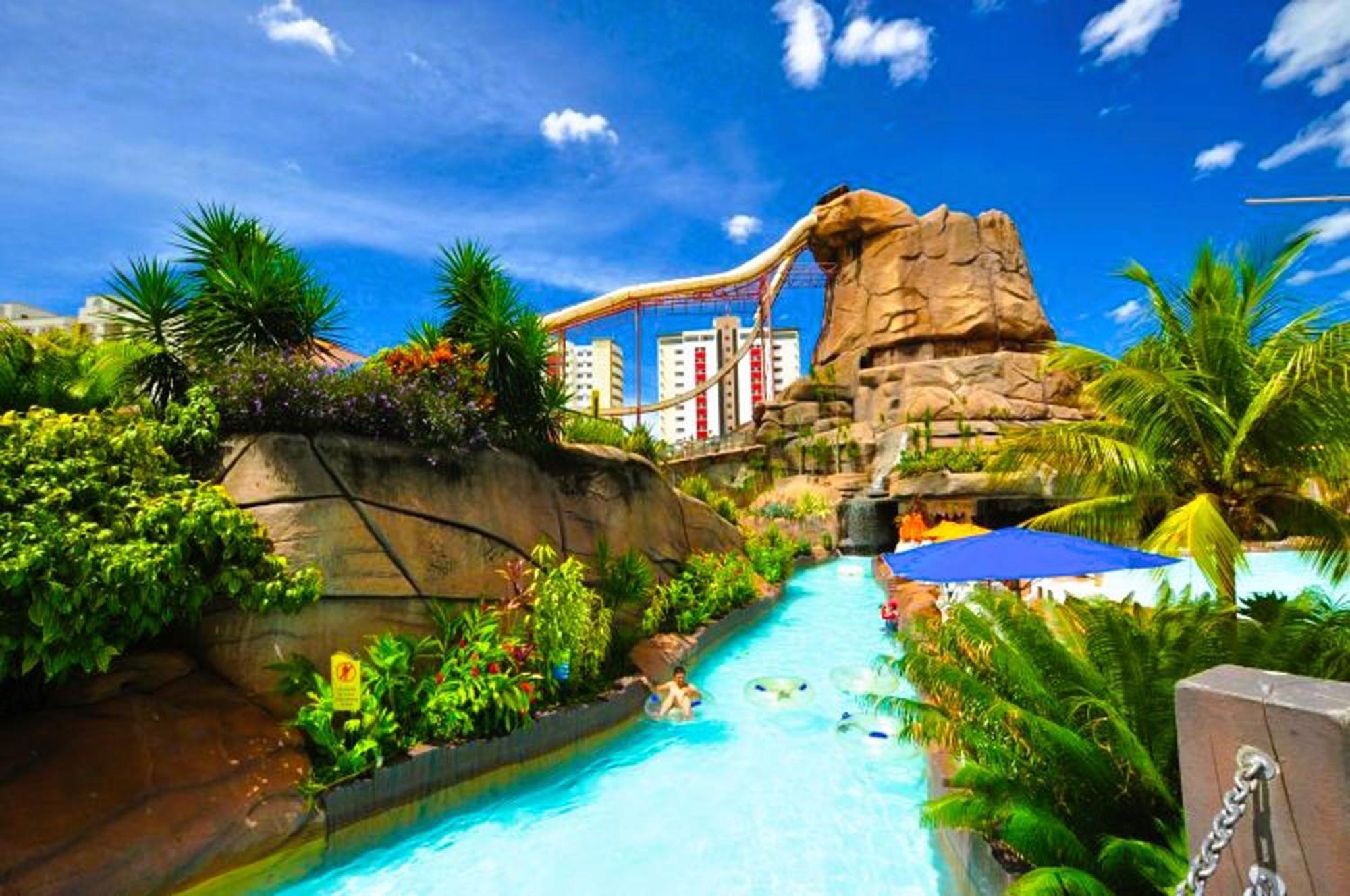 Piazza Diroma - Cortesia Park Diroma, Splash E Slide Caldas Novas Ngoại thất bức ảnh