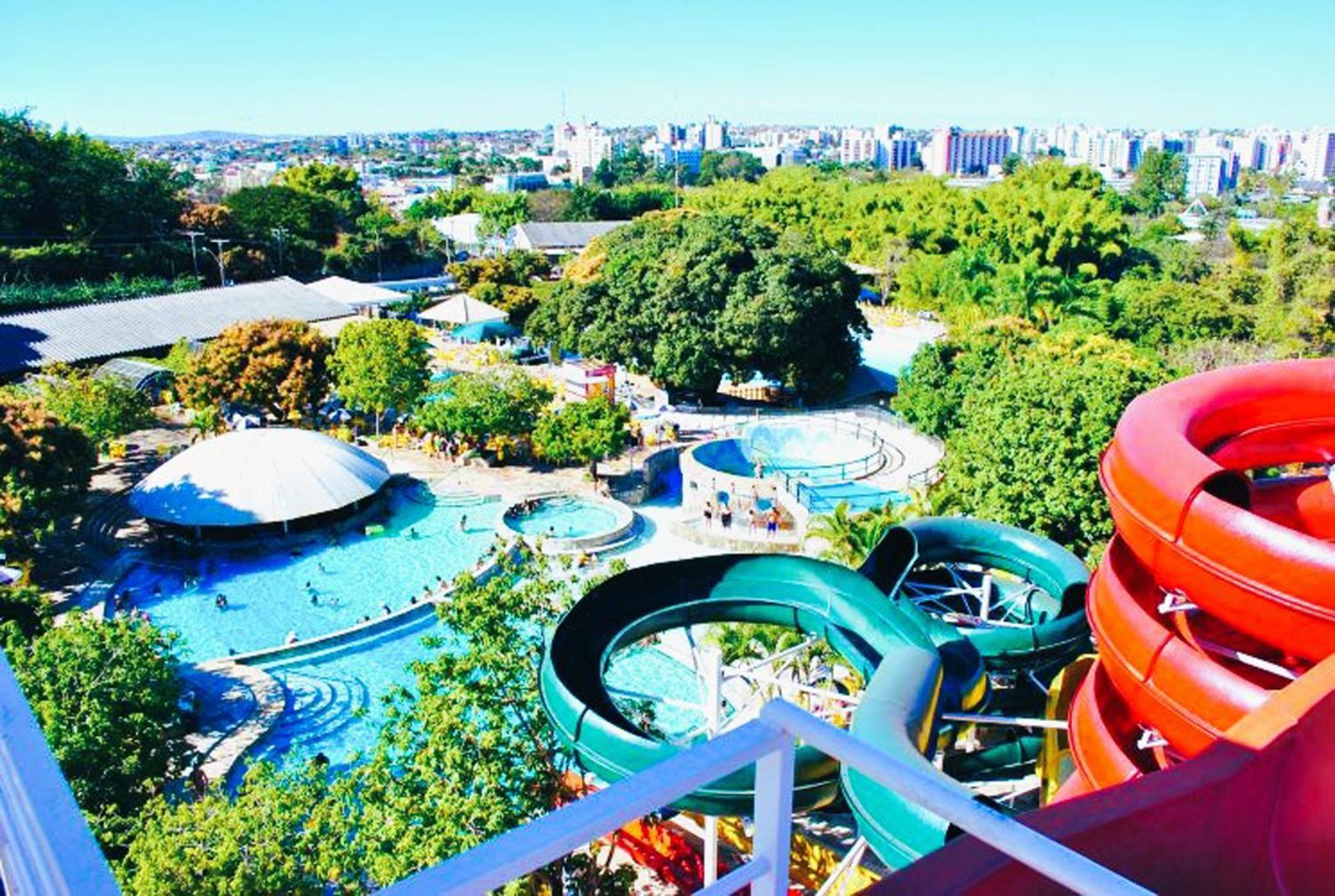 Piazza Diroma - Cortesia Park Diroma, Splash E Slide Caldas Novas Ngoại thất bức ảnh