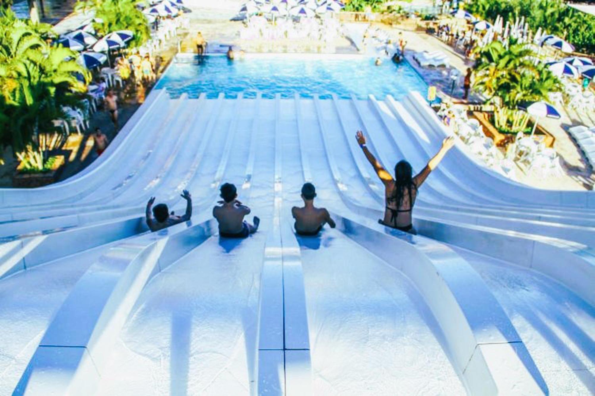 Piazza Diroma - Cortesia Park Diroma, Splash E Slide Caldas Novas Ngoại thất bức ảnh