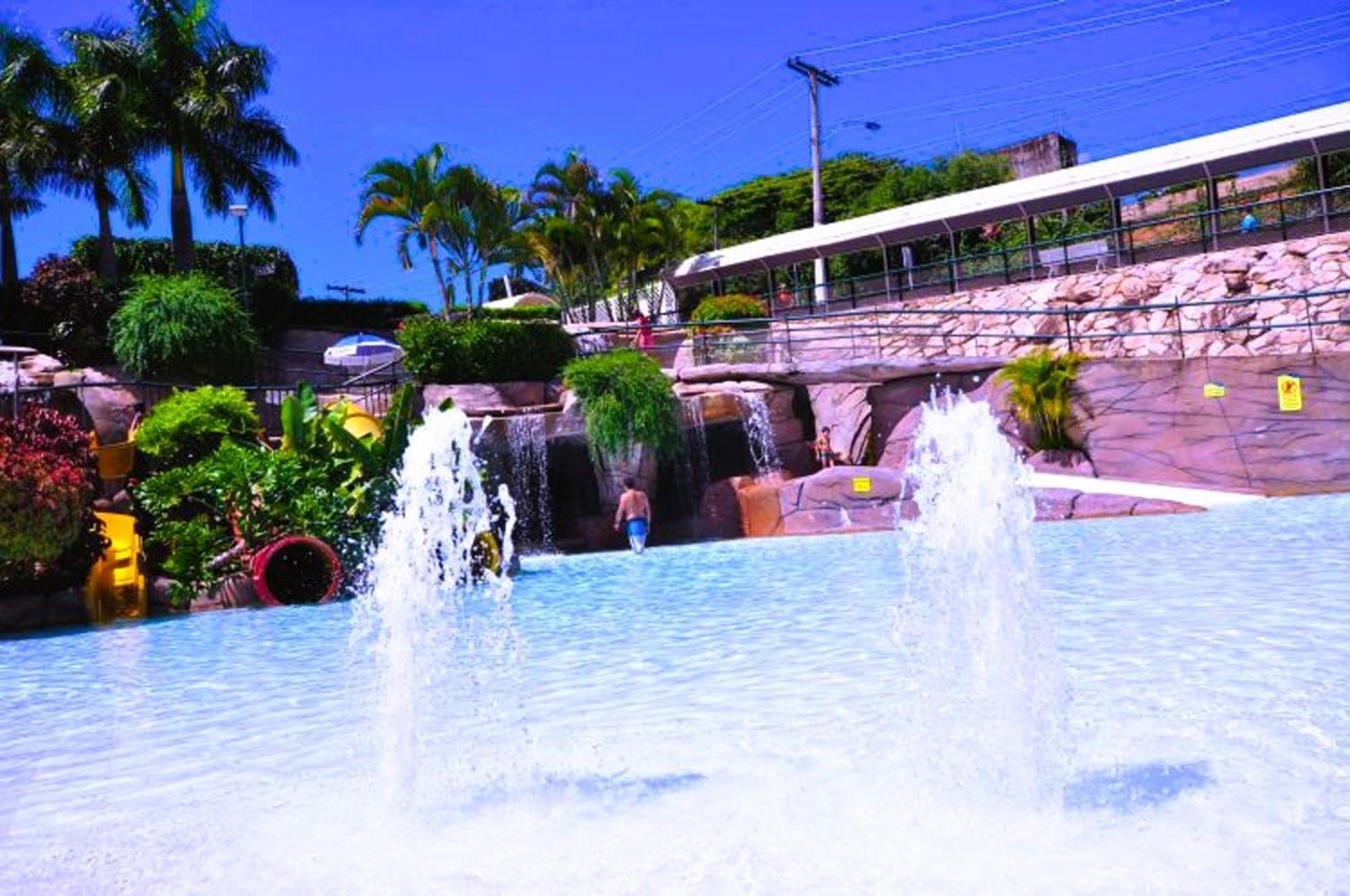 Piazza Diroma - Cortesia Park Diroma, Splash E Slide Caldas Novas Ngoại thất bức ảnh