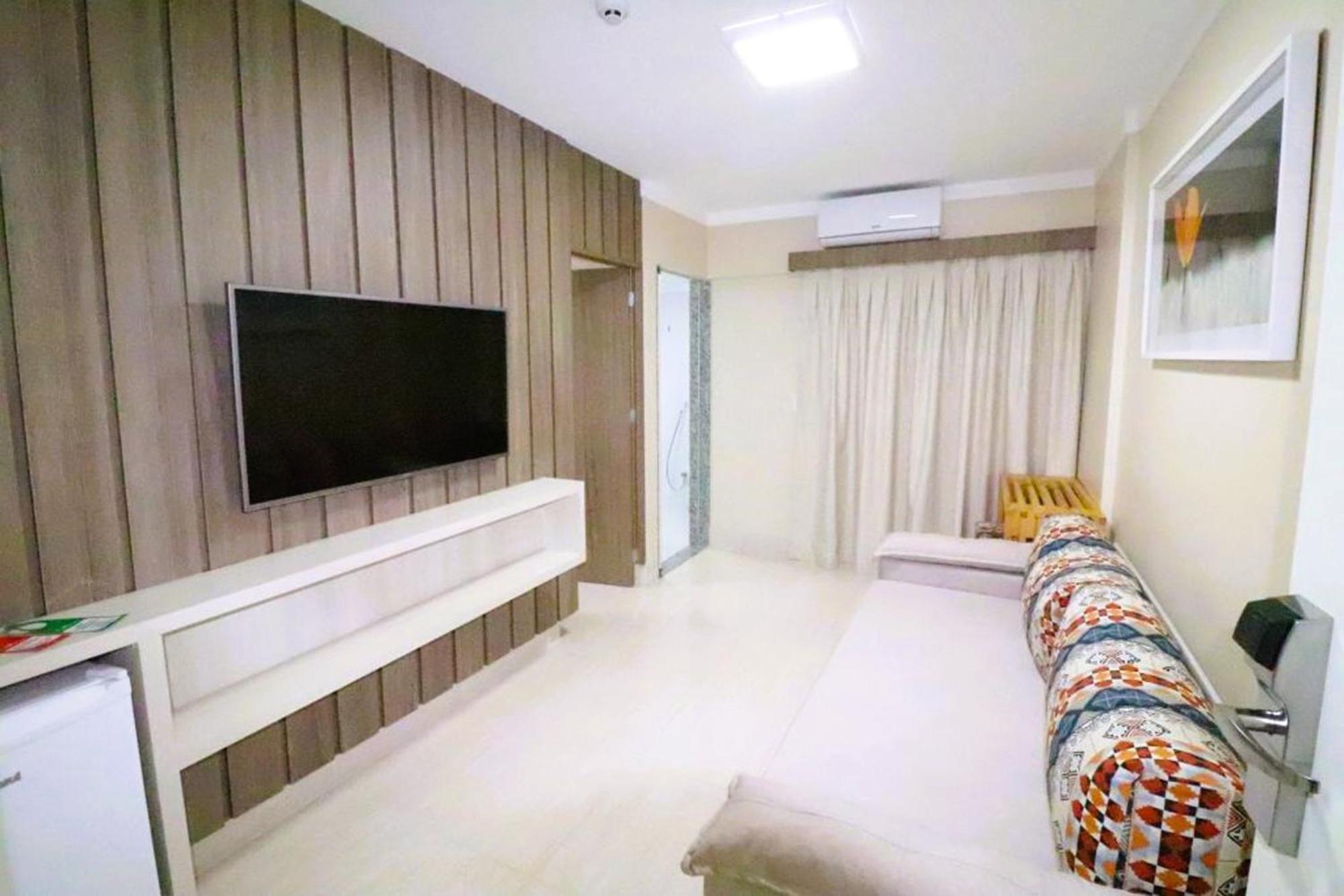Piazza Diroma - Cortesia Park Diroma, Splash E Slide Caldas Novas Ngoại thất bức ảnh